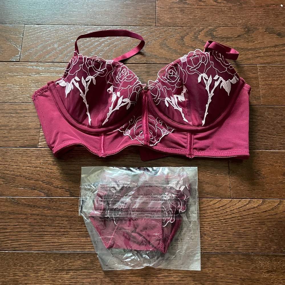 Adore Me Burgundy Floral Lace Bra